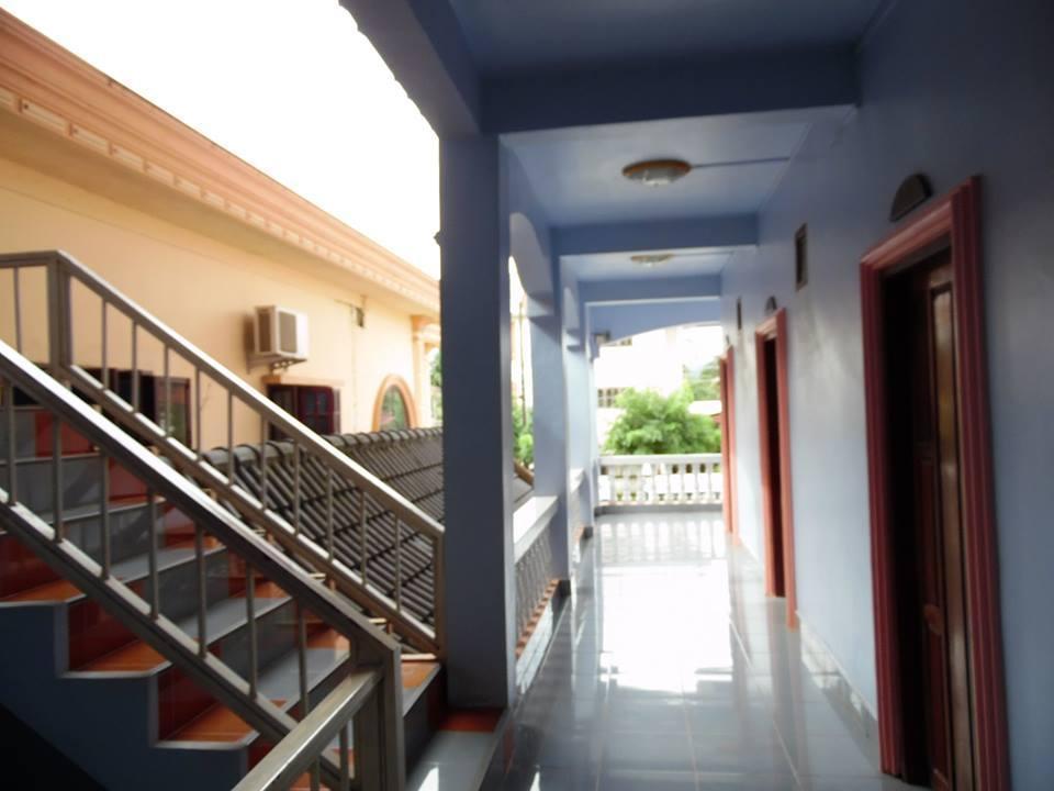 Viengsavanh Guesthouse Vang Vieng Exteriör bild