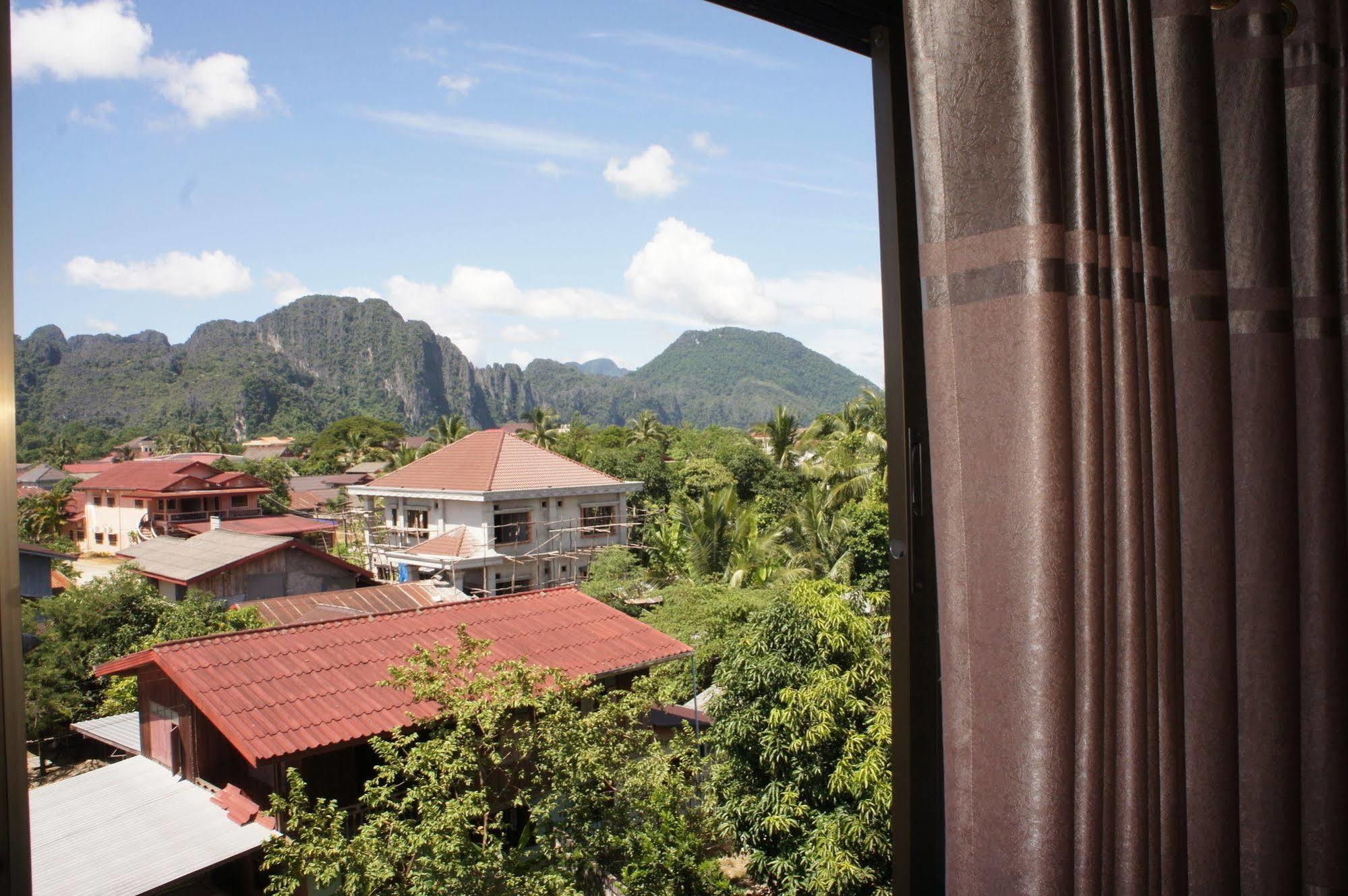 Viengsavanh Guesthouse Vang Vieng Exteriör bild